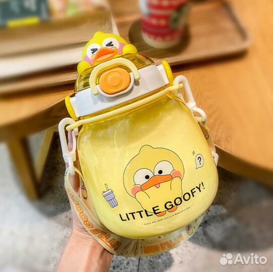 Бутылка для воды с трубочкой 1300 мл