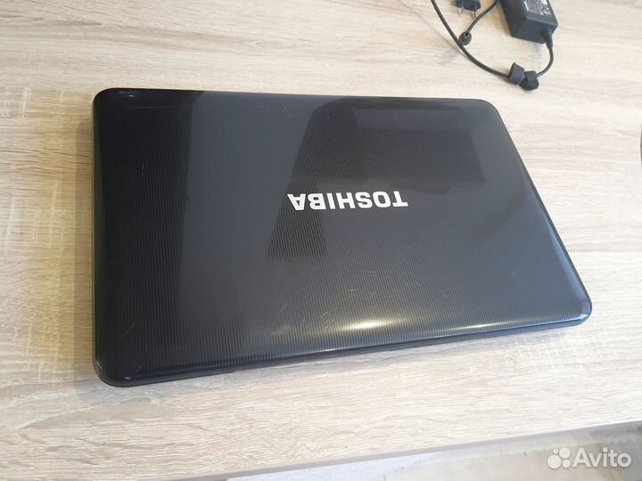 Toshiba L850D, 4х ядерный, SSD+HDD