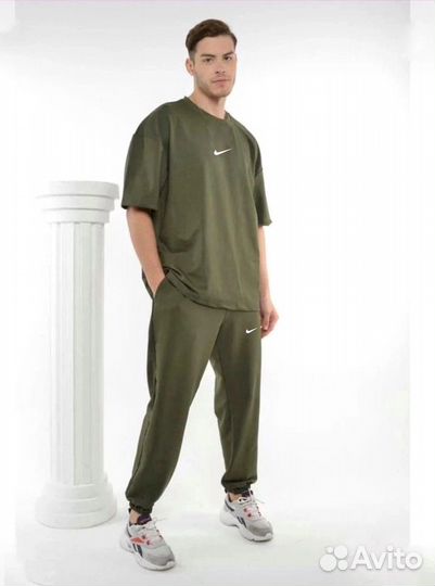 Спортивный костюм Nike Штаны+футболка
