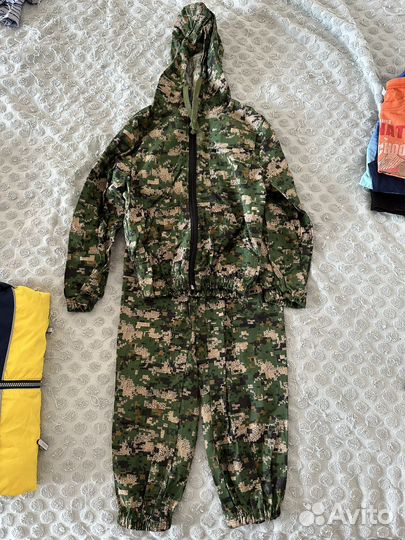 Спортивный костюм для мальчика военный