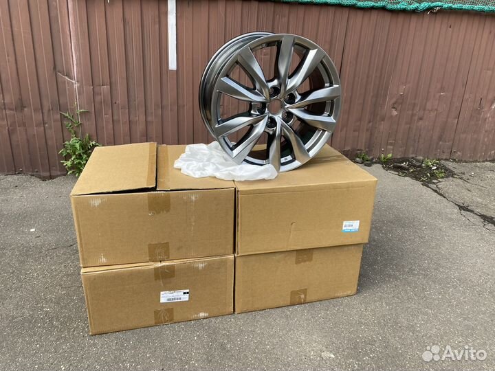 Новенькие Диски Мазда 5 114.3 R18