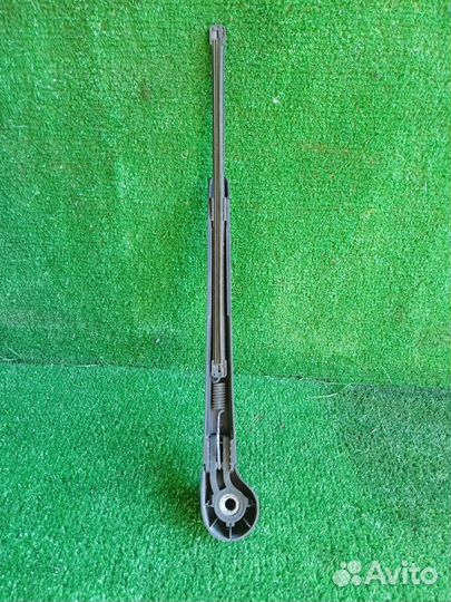 Дворник задний Volkswagen Golf 6 caxa (1.4T) 2010