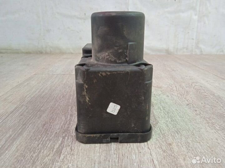 Компрессор центрального замка Volkswagen Passat B3