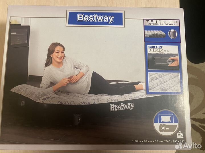 Надувной матрас с насосом