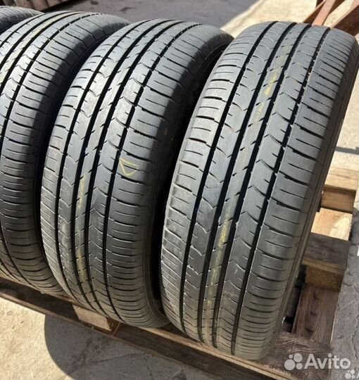 Goodyear EfficientGrip Eco EG01 215/60 R16