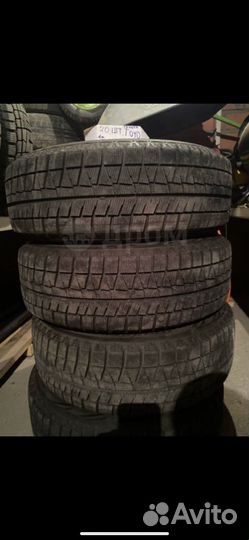Bridgestone Blizzak Revo GZ 205/60 R16