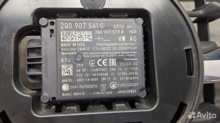 Решетка радиатора Volkswagen Atlas Cross Sport 201