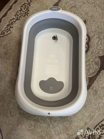 Ванночка для купания новорожденного