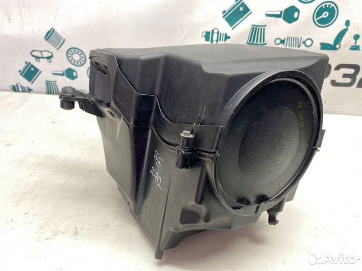 Корпус воздушного фильтра Ford Focus 2 shda 2011