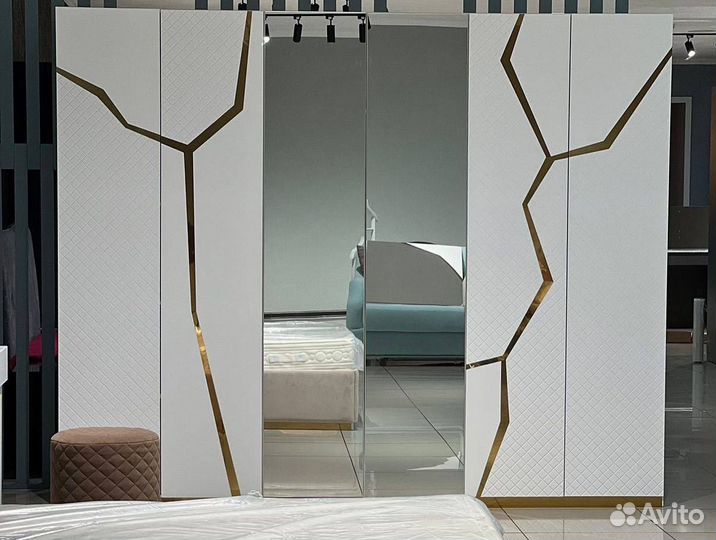 Спальный гарнитур «Диа»