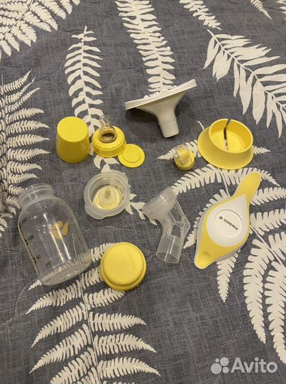 Молокоотсос medela ручной новый