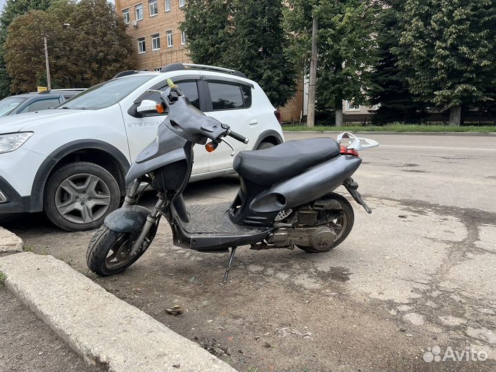 Скутер 150 кубов