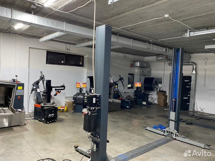 Viatti Brina Nordico V-522 215/50 R17