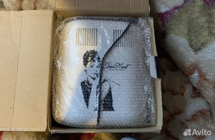 Лампа для маникюра