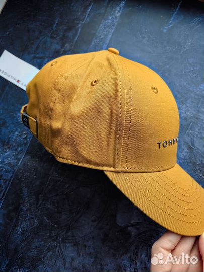 Кепка Tommy Hilfiger