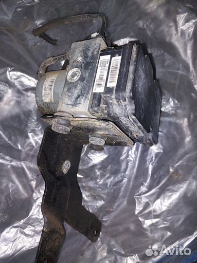 Блок ABS (насос) для Kia Ceed 2012-2018