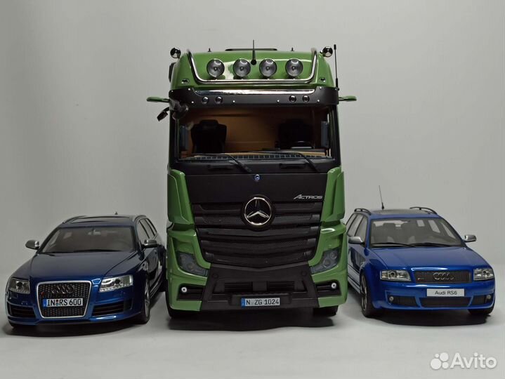 Mercedes Actros GigaSpace 4x2 2018 NZG 1:18