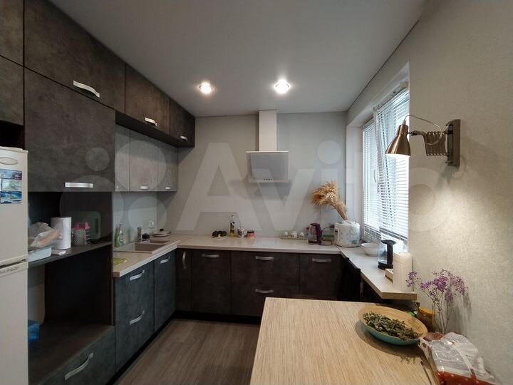 3-к. квартира, 80 м², 5/18 эт.