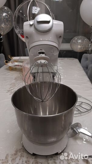 Планетарный миксер Kitfort кт-1348-2, белый