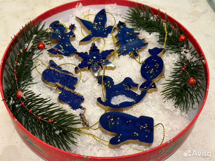 Новогодние игрушки из эпоксидной смолы