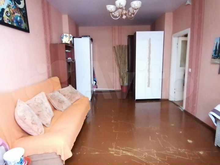2-к. квартира, 56 м², 1/4 эт.