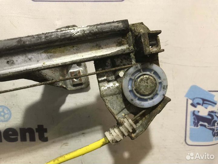 Стеклоподъемник передний левый Saab 9000 B204 2.0