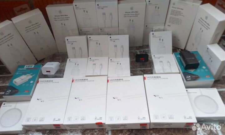 Зарядка на iPhone Android Блоки, Кабели TypeC 1.5m