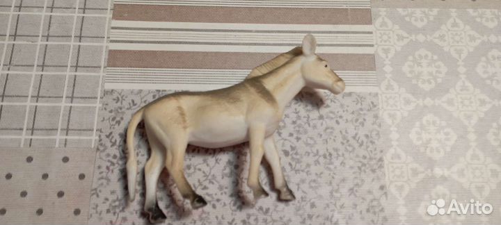 Фигурки животных, коллекционные