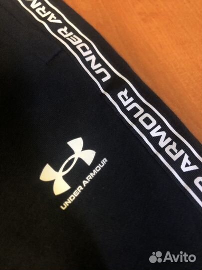 Спортивные штаны under Armour