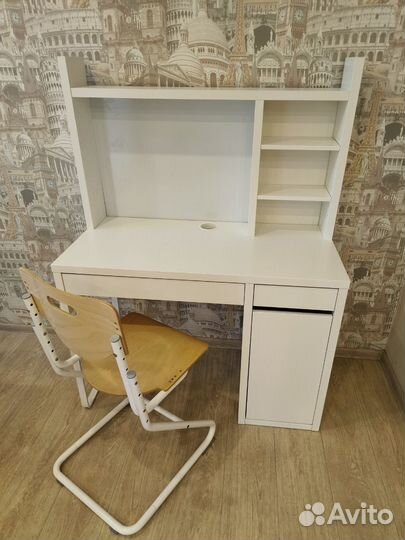 Письменный стол IKEA micke