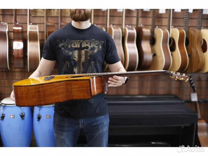 Cort Luxe-wcase-NAT - электроакустическая гитара