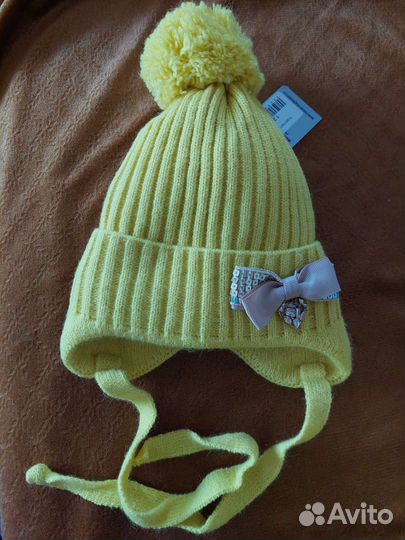 Комплект зимний новый для девочки шапка и снуд