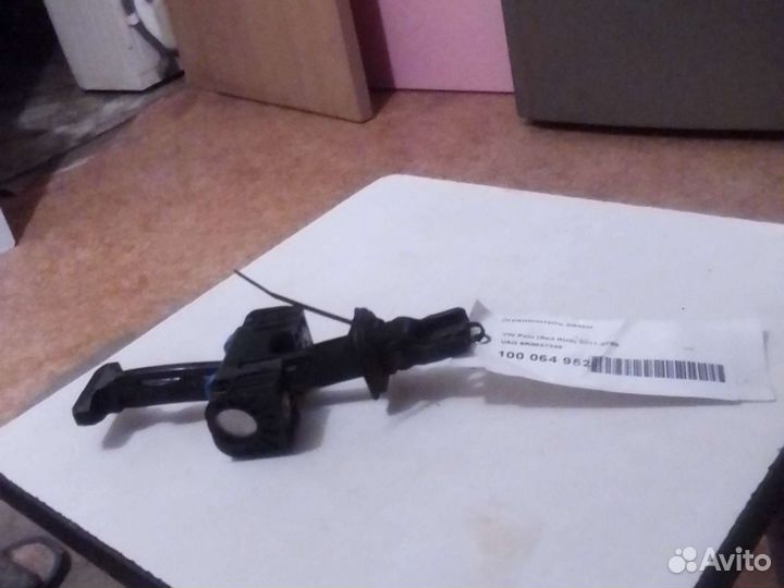 Ограничитель двери