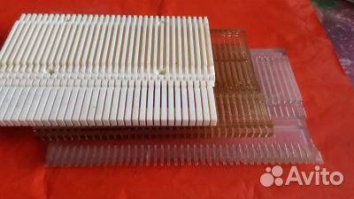 Секции для игольницы к вязальным машинам