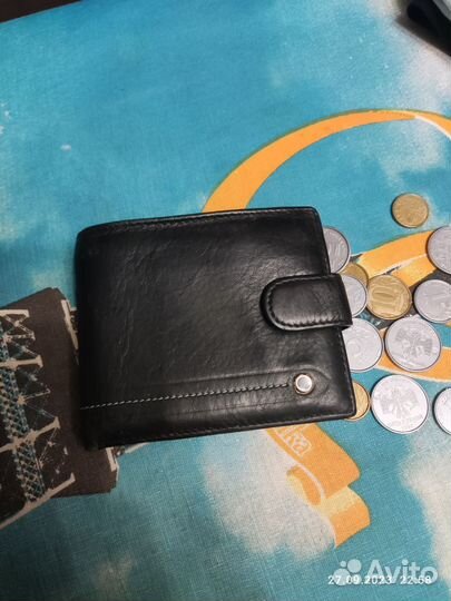 Кожаный мужской кошелек