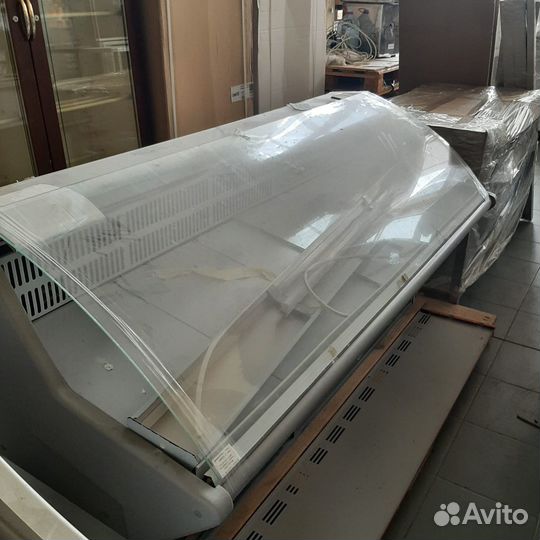 Холодильная витрина Нова вхс-1,8