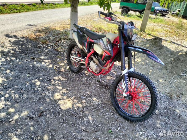 Zuum cb 250