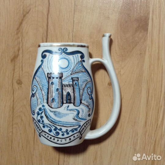 Поильник фарфоровый для мин.воды из СССР