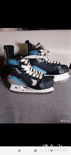 Коньки хоккейные