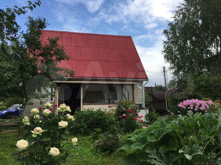 Дом 72 м² на участке 10,5 сот.