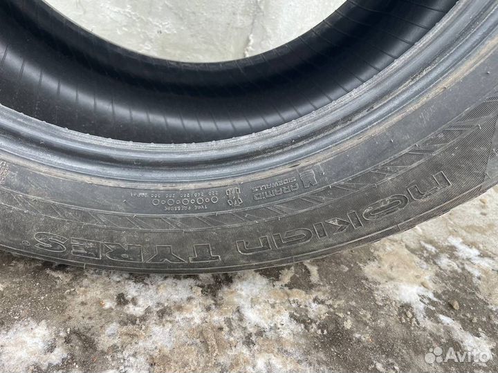 Nokian Tyres Hakkapeliitta 10p SUV 255/55 R18 27M