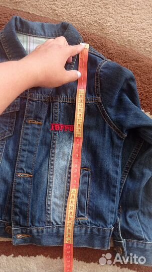 Джинсовая куртка