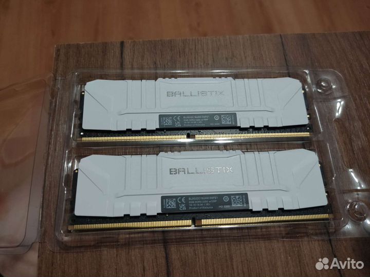 Crucial ballistix ddr4 16gb 3200