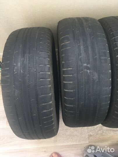 Nokian Tyres Hakka Blue 2 SUV 215/65 R16 102V