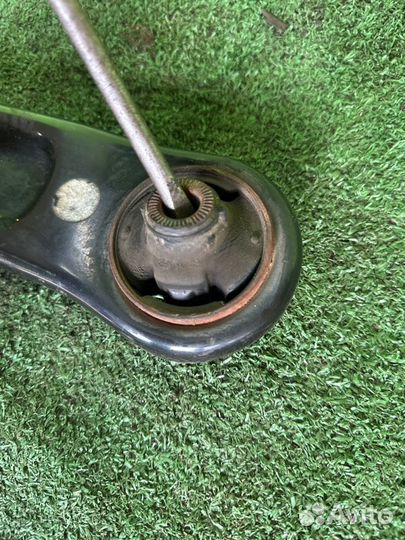 Рычаг нижний hyundai veloster FS G4FJ 2013 Перед. Прав