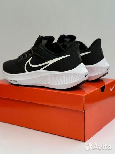 Nike Air zoom женские (в наличии расцветки )