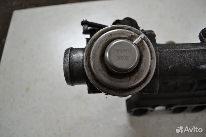 Впускной коллектор Skoda Octavia A4 1U Tour