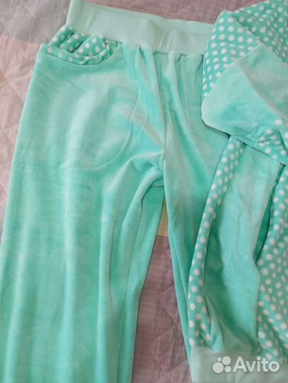 Спортивный костюм женский новый