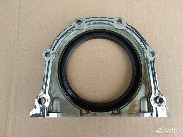 Крышка коленвала задняя Kia Sportage 1 2.0 FE