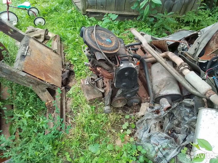 Двигатель на Audi 80 вместе с коробкой